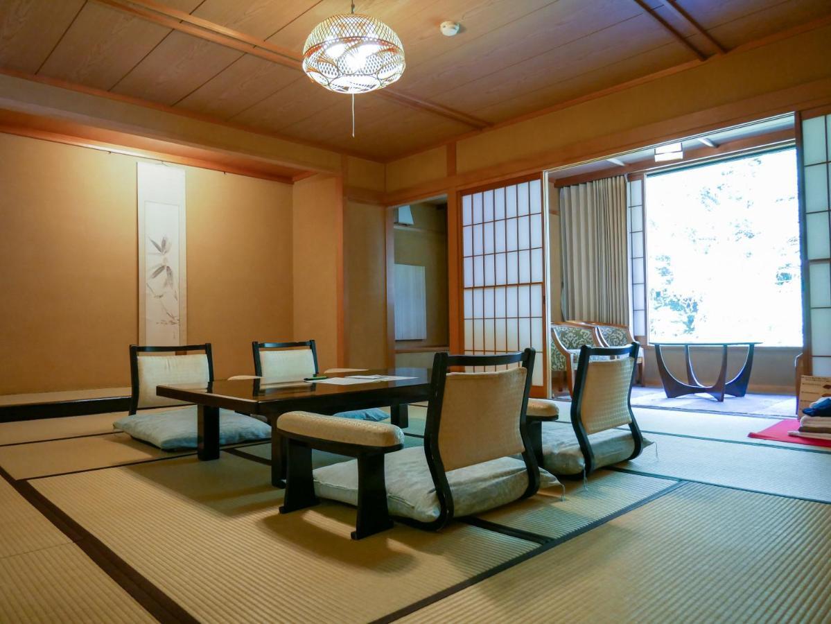 Myojinkan Matsumoto Zimmer foto